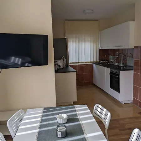 Affordable And Newly Renovated 1-bedroom * Кралево