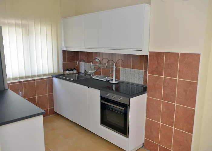 Affordable And Newly Renovated 1-bedroom 아파트 크랄레보